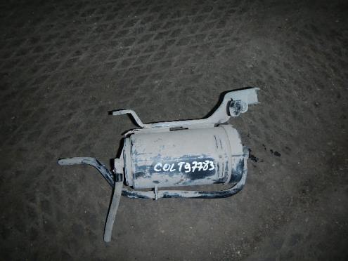 Фотография Абсорбер бензобака, Mitsubishi (Мицубиси)-Кольт