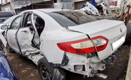 Поступление в авторазбор авто Рено Флюенс 2014г